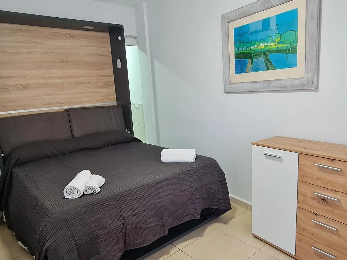 Casa Natalia Apartment Armenime